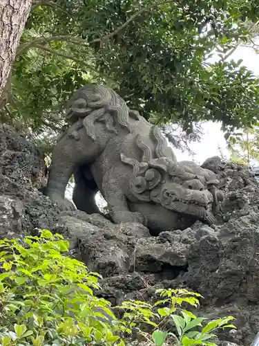 葛飾神社の狛犬