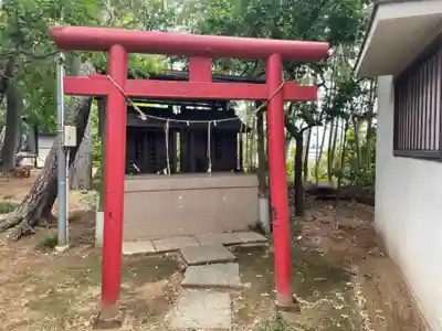 諏訪神社の末社・摂社