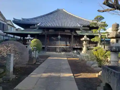 荘厳寺の本殿・本堂