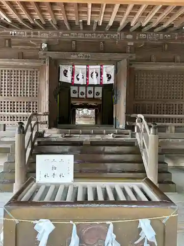 唐澤山神社の本殿・本堂