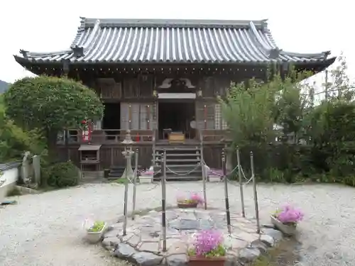 喜蔵院の本殿・本堂