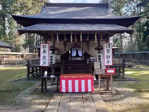 小御門神社の本殿・本堂