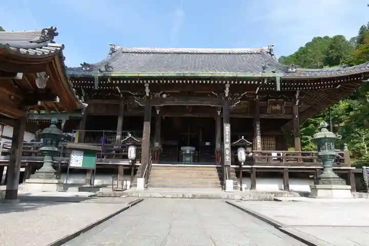 善峯寺の本殿・本堂
