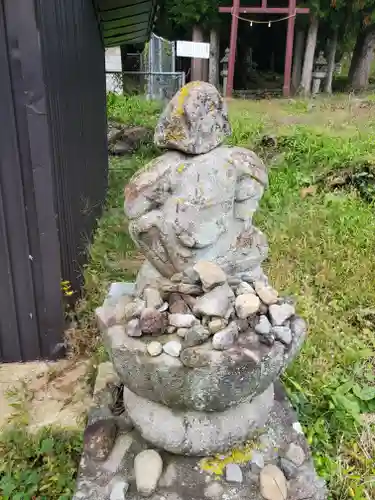 安智羅神社(松尾古城跡)の仏像