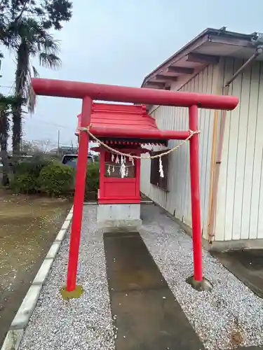 千勝社の鳥居