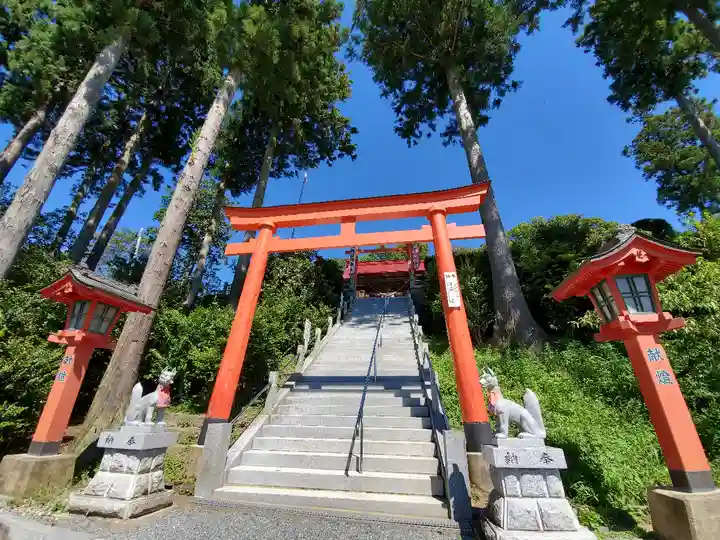 高屋敷稲荷神社の鳥居
