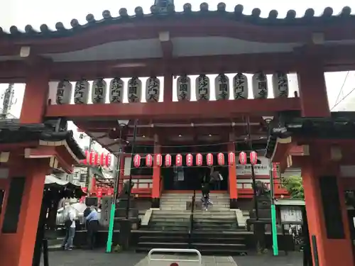 善國寺の山門・神門