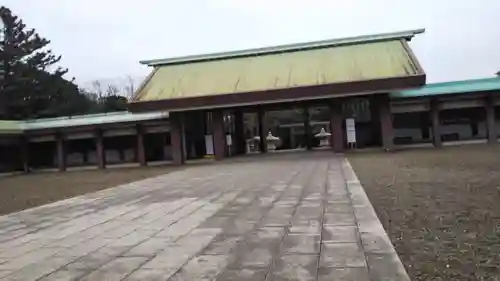 千葉縣護國神社の山門・神門