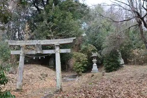 三渡神社の鳥居