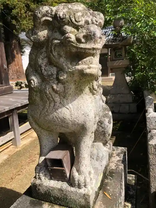 安乎八幡神社の{uncategorized: "未分類", other: "その他", undefined: "問題あり", building: "その他建物", grave: "お墓", sacred_gate: "鳥居", guardian: "狛犬", statue: "像", buddha: "仏像", history: "歴史", nature: "自然", garden: "庭園", animal: "動物", pagoda: "塔", temizu: "手水舎", mountain_gate: "山門・神門", sanctuary: "本殿・本堂", subordinate: "末社・摂社", art: "芸術", scenery: "景色", jizo: "地蔵", ema: "絵馬", goshuin: "御朱印", omikuji: "おみくじ", items: "授与品その他", amulet: "お守り", goshuincho: "御朱印帳", eats: "食事", festival: "お祭り", votive_dance: "神楽", shichigosan: "七五三参", wedding: "結婚式", experience: "体験その他", initially: "初詣", around: "周辺", anti_infection: "感染症対策"}