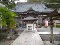 日運寺の本殿