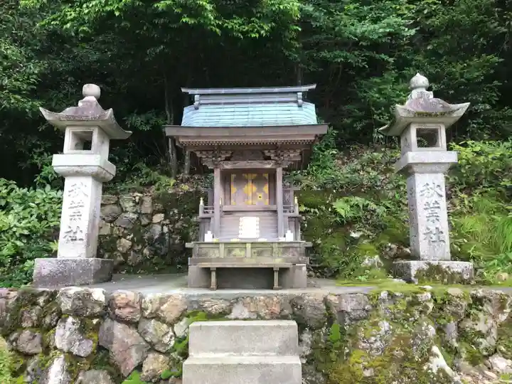 伊奈波神社の末社・摂社