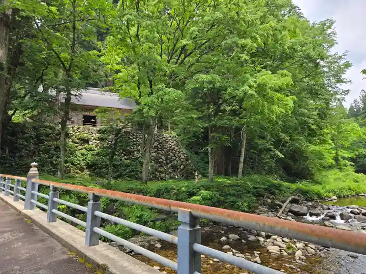 白山中居神社(岐阜県)