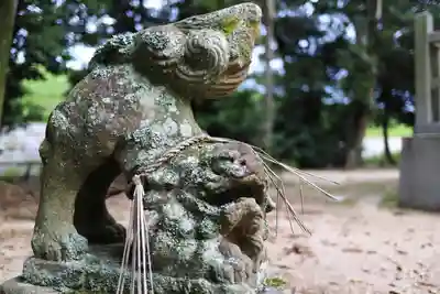 原鹿神社の狛犬