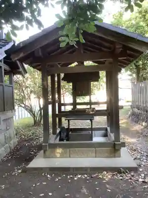 神明社（篠木町）の末社・摂社