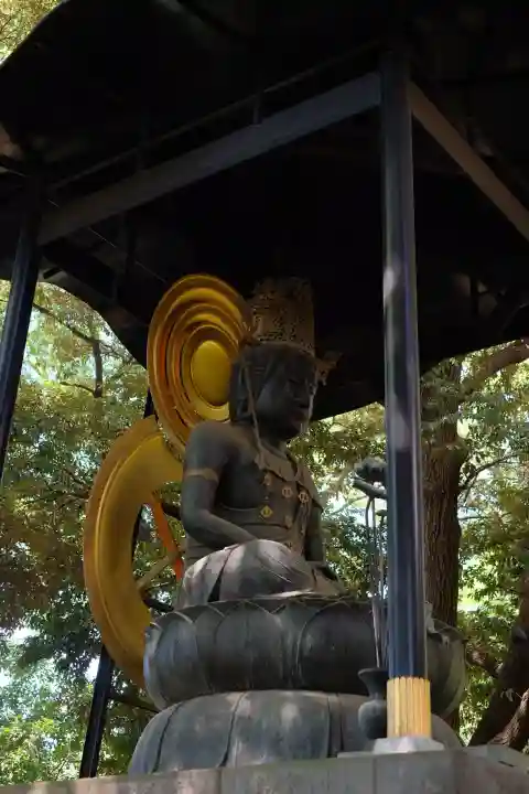 瀧泉寺(目黒不動尊)の{uncategorized: "未分類", other: "その他", undefined: "問題あり", building: "その他建物", grave: "お墓", sacred_gate: "鳥居", guardian: "狛犬", statue: "像", buddha: "仏像", history: "歴史", nature: "自然", garden: "庭園", animal: "動物", pagoda: "塔", temizu: "手水舎", mountain_gate: "山門・神門", sanctuary: "本殿・本堂", subordinate: "末社・摂社", art: "芸術", scenery: "景色", jizo: "地蔵", ema: "絵馬", goshuin: "御朱印", omikuji: "おみくじ", items: "授与品その他", amulet: "お守り", goshuincho: "御朱印帳", eats: "食事", festival: "お祭り", votive_dance: "神楽", shichigosan: "七五三参", wedding: "結婚式", experience: "体験その他", initially: "初詣", around: "周辺", anti_infection: "感染症対策"}