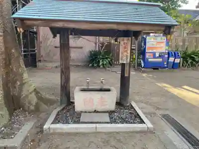 亀岡八幡宮（亀岡八幡神社）の手水舎