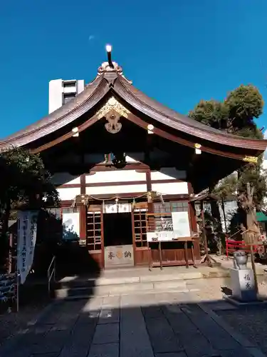 三輪神社の本殿・本堂