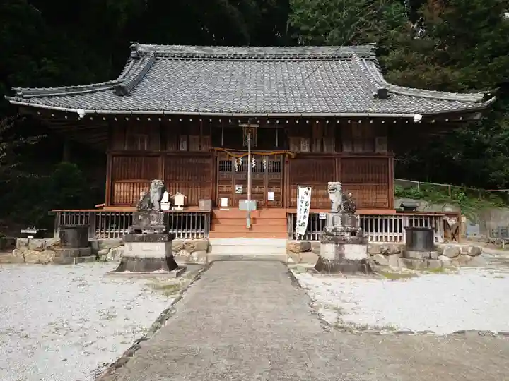 伊知多神社の本殿・本堂