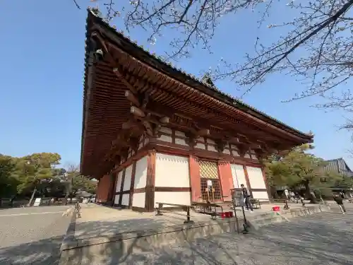 東寺（教王護国寺）の{uncategorized: "未分類", other: "その他", undefined: "問題あり", building: "その他建物", grave: "お墓", sacred_gate: "鳥居", guardian: "狛犬", statue: "像", buddha: "仏像", history: "歴史", nature: "自然", garden: "庭園", animal: "動物", pagoda: "塔", temizu: "手水舎", mountain_gate: "山門・神門", sanctuary: "本殿・本堂", subordinate: "末社・摂社", art: "芸術", scenery: "景色", jizo: "地蔵", ema: "絵馬", goshuin: "御朱印", omikuji: "おみくじ", items: "授与品その他", amulet: "お守り", goshuincho: "御朱印帳", eats: "食事", festival: "お祭り", votive_dance: "神楽", shichigosan: "七五三参", wedding: "結婚式", experience: "体験その他", initially: "初詣", around: "周辺", anti_infection: "感染症対策"}
