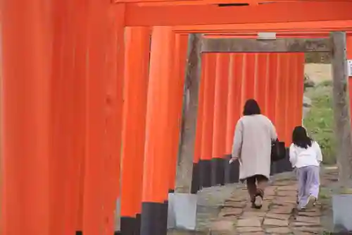 高屋敷稲荷神社の鳥居