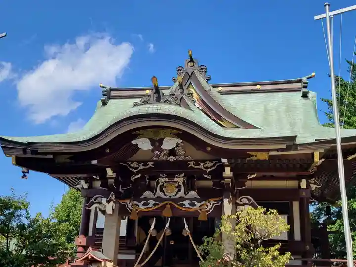 諏訪神社の本殿・本堂