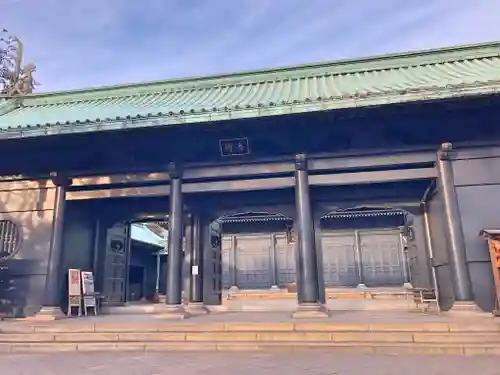 湯島聖堂の山門・神門