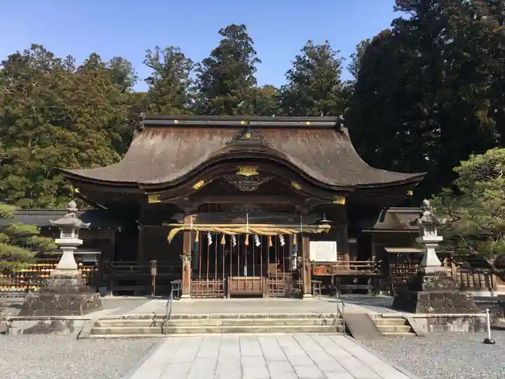 小國神社の本殿・本堂