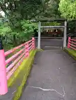 稲葉根王子の{uncategorized: "未分類", other: "その他", undefined: "問題あり", building: "その他建物", grave: "お墓", sacred_gate: "鳥居", guardian: "狛犬", statue: "像", buddha: "仏像", history: "歴史", nature: "自然", garden: "庭園", animal: "動物", pagoda: "塔", temizu: "手水舎", mountain_gate: "山門・神門", sanctuary: "本殿・本堂", subordinate: "末社・摂社", art: "芸術", scenery: "景色", jizo: "地蔵", ema: "絵馬", goshuin: "御朱印", omikuji: "おみくじ", items: "授与品その他", amulet: "お守り", goshuincho: "御朱印帳", eats: "食事", festival: "お祭り", votive_dance: "神楽", shichigosan: "七五三参", wedding: "結婚式", experience: "体験その他", initially: "初詣", around: "周辺", anti_infection: "感染症対策"}