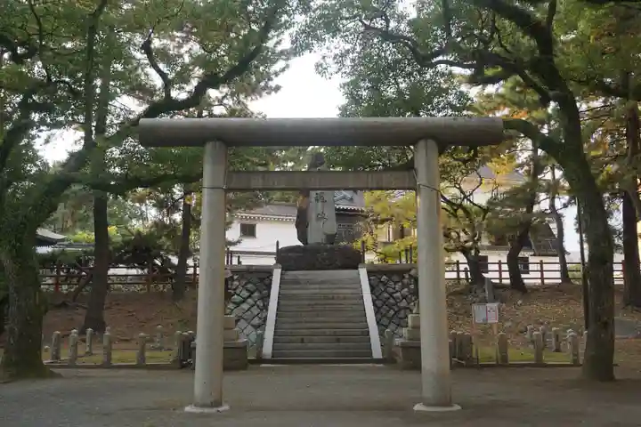 小倉祇園八坂神社の鳥居