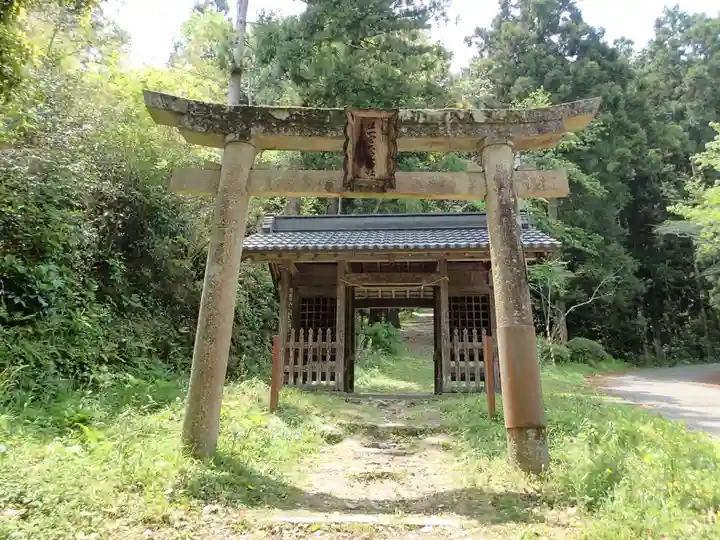 上一宮大粟神社の鳥居