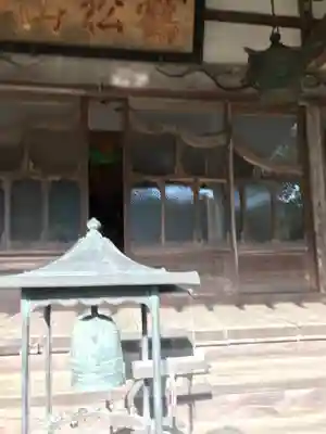高園寺の本殿・本堂