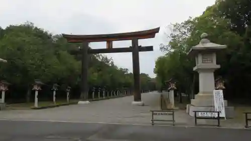 橿原神宮の鳥居