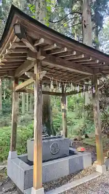 御岩神社の手水舎