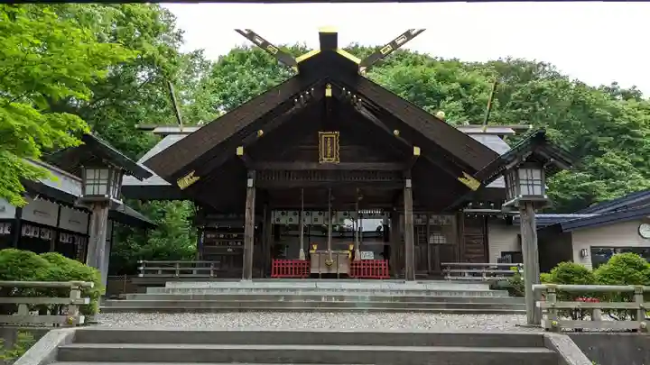 本輪西八幡神社の本殿・本堂