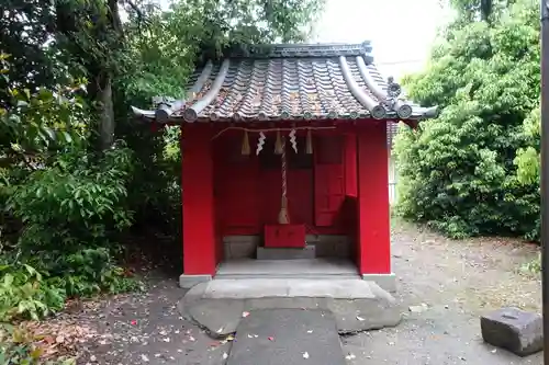 神服神社の末社