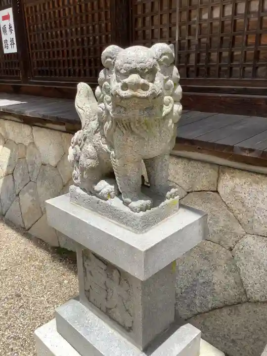 猿投神社の狛犬