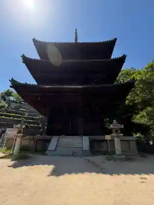 天寧寺の{uncategorized: "未分類", other: "その他", undefined: "問題あり", building: "その他建物", grave: "お墓", sacred_gate: "鳥居", guardian: "狛犬", statue: "像", buddha: "仏像", history: "歴史", nature: "自然", garden: "庭園", animal: "動物", pagoda: "塔", temizu: "手水舎", mountain_gate: "山門・神門", sanctuary: "本殿・本堂", subordinate: "末社・摂社", art: "芸術", scenery: "景色", jizo: "地蔵", ema: "絵馬", goshuin: "御朱印", omikuji: "おみくじ", items: "授与品その他", amulet: "お守り", goshuincho: "御朱印帳", eats: "食事", festival: "お祭り", votive_dance: "神楽", shichigosan: "七五三参", wedding: "結婚式", experience: "体験その他", initially: "初詣", around: "周辺", anti_infection: "感染症対策"}