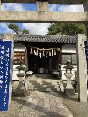 加太春日神社の本殿
