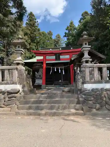 中野谷神社の本殿