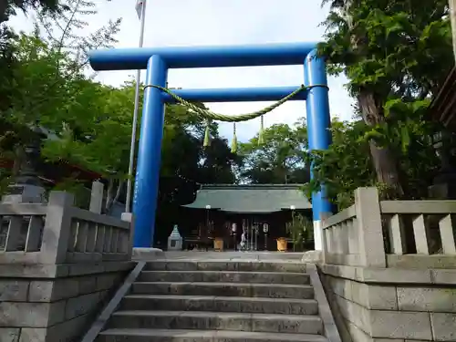 小名浜諏訪神社の鳥居