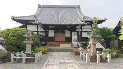 常諦寺の本殿・本堂