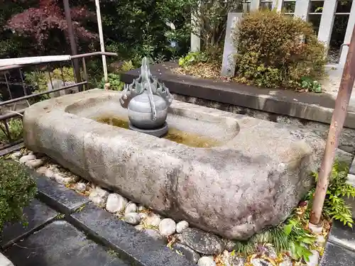 徳王稲荷社・金刀比羅社の手水舎