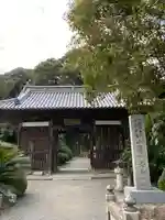 大興寺の山門・神門