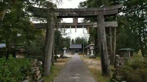 大神山神社本宮の鳥居