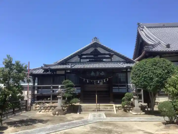 吉祥寺の本殿・本堂