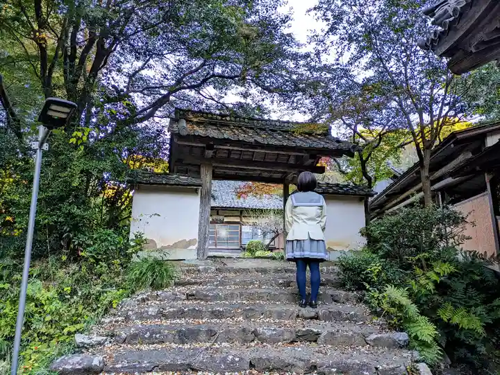 金剛寺の山門・神門