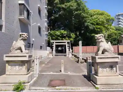 日置神社の狛犬