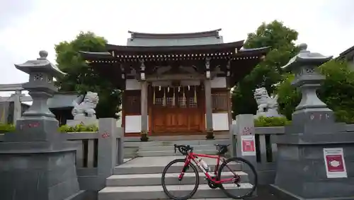 久兵衛稲荷神社の本殿