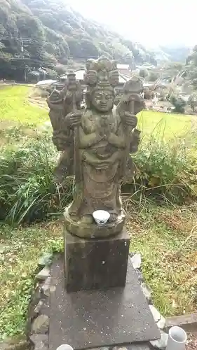 平山観音院の仏像